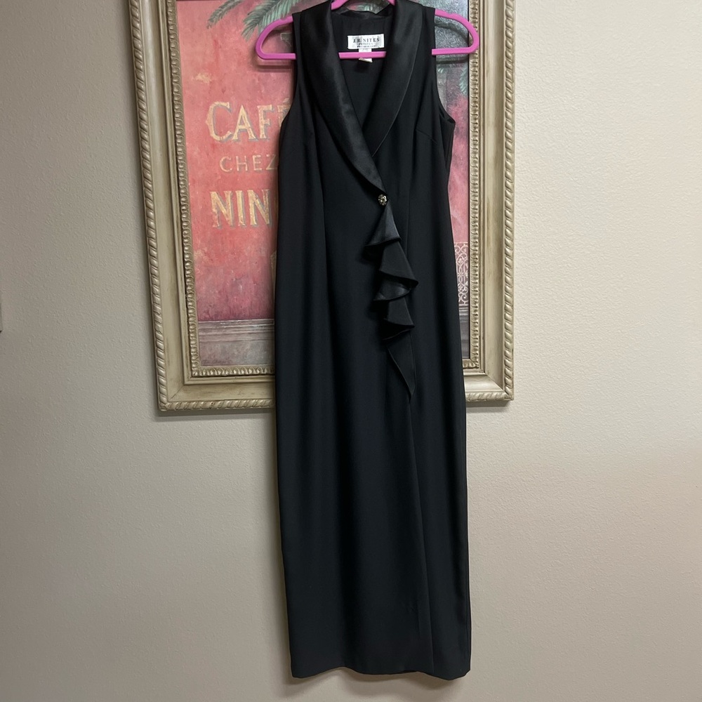 👠 JR Nites Petites by Caliendo Elegant Black Sleeveless Evening Dress